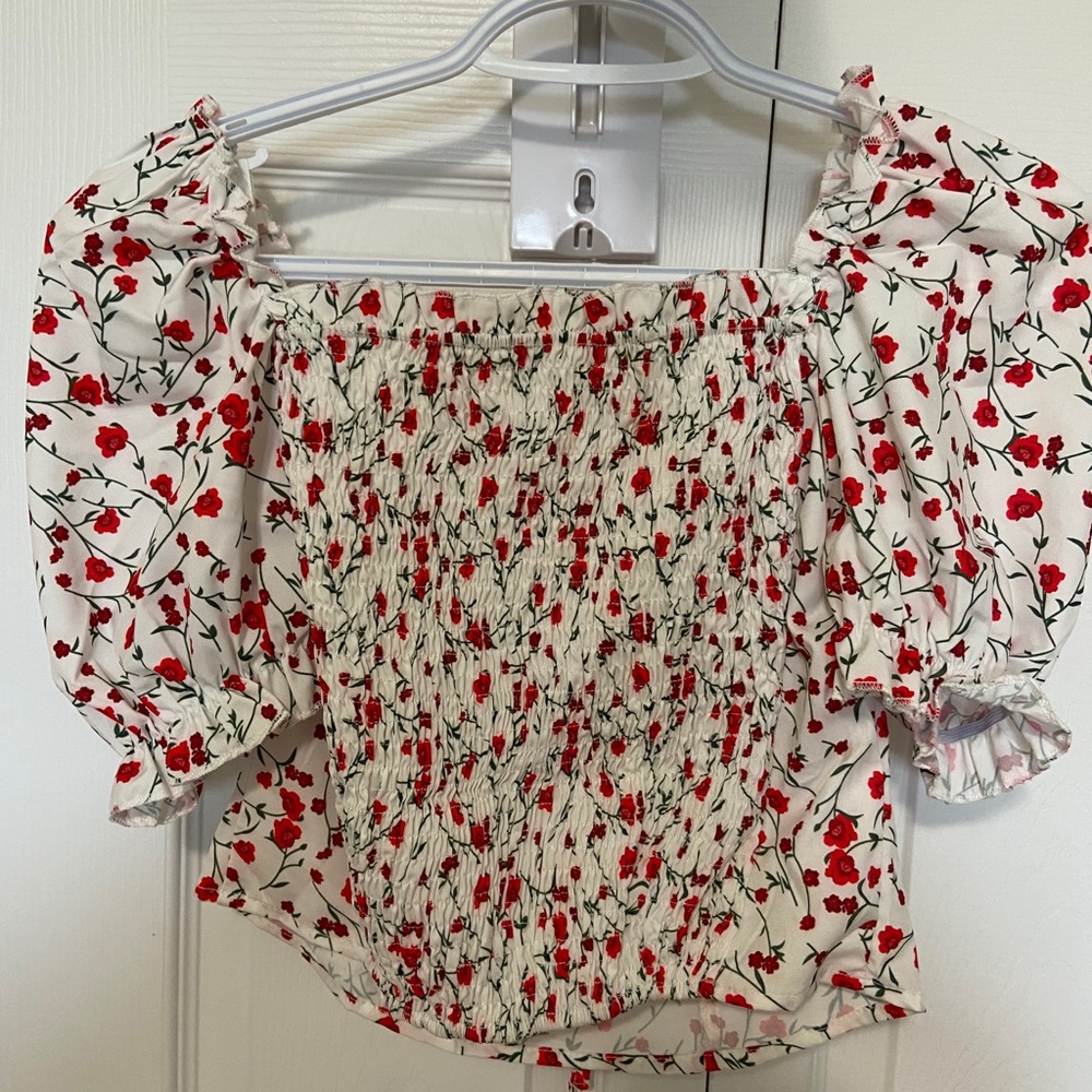 Crop top - Picture 2 of 2
